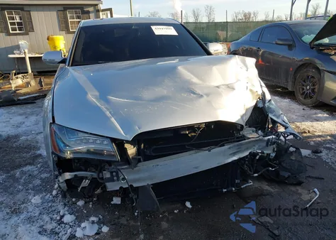 2011 Audi A8 4.2 z USA, uszkodzony, nr VIN WAUAVAFD8BN020277